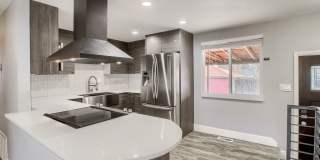 Charming 4-Bedroom Home in Aurora, CO – Modern, Spacious & Pet-Friendly! Gallery 5