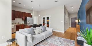 Residences on the Avenue Gallery 32