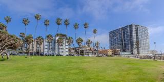 Stunning Oceanfront Living at La Jolla’s Iconic 939 Coast, Fully Furnished! Gallery 1
