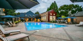 The Colonnade Luxury Townhome Apartments Gallery 21