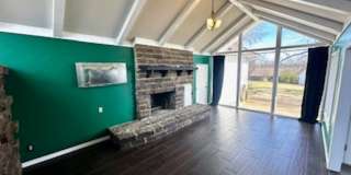 Rare Leasing Opportunity it in the Heart of Fort Smith/One Acre Lot w/City Views/Four Bed/3full+2Half Baths Gallery 12