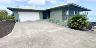 3 Bedroom 2 Bathroom with 2 Car Garage Gallery 1