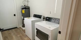 Newer Home for Lease! 3br 3ba Gallery 8