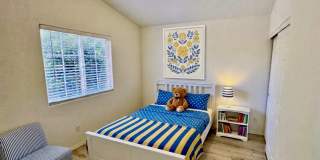 Pets accepted! Price reduced! gated golf course community Gallery 10