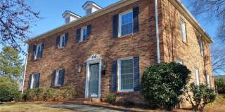 1001 Heather Lane Gallery 1