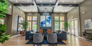 Austin Crest Apartments Gallery 22