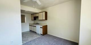 2 Bedroom, 2.5 Bath Townhouse Gallery 18