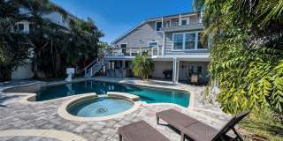 110 CARLYLE CIRCLE Gallery 62