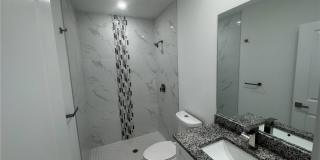 727 Gordon Avenue S Gallery 8