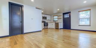 1711 Brentwood St Gallery 4