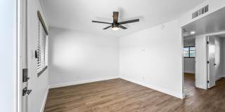 3133 E FAIRMOUNT Avenue Gallery 1