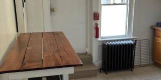 218 Cattell Street Gallery 9
