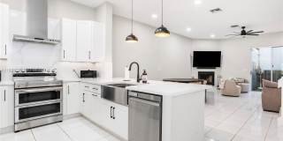 835 NE 17th Way Gallery 5