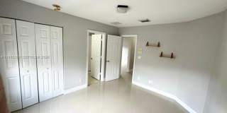 4451 E Seneca Ave WESTON, FL 33332 Gallery 24