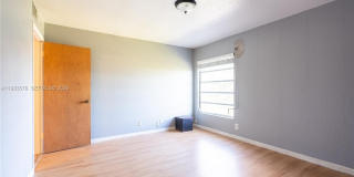 430 Commodore Dr Gallery 6