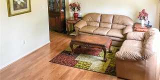 431 Glenbrook Road unit: 3 Gallery 4