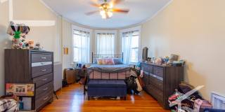 Very spacious 3 bed in Brookline... Gallery 3