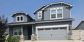 4 bedroom, 3 full bath home  -Star Gallery 1