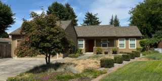 SPACIOUS 3-BEDROOM HOME WITH BONUS ROOM — QUIET CUL-DE-SAC! Gallery 1