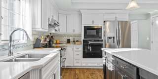 105 Park Avenue Gallery 9