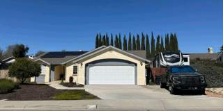 4 bedroom 2 bath home with bonus room close to schools and shopping. Rv and or boat parking. Gallery 1