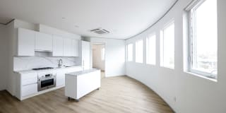 The Fairfax Gallery 21