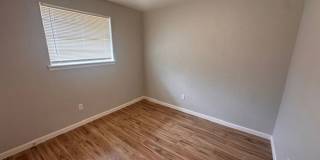 Newly remodeled 3 bed 1 bath garage conversion with monitored security! Gallery 13
