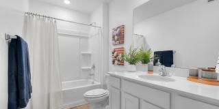 NEW TOWNHOME READY TO MOVE IN! Gallery 15