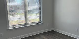 Updated 3 Bedroom High Point Condo with Large Bonus Room! Gallery 19
