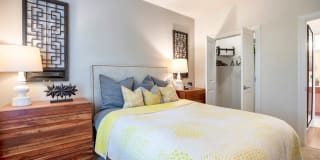 Halstead Square - Lotus & Lofts Gallery 37