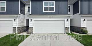 1631 Northeast Crossing Oaks Lane Gallery 1