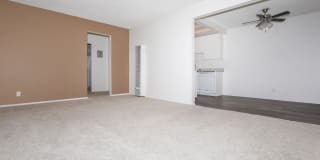 Singing Tree Apartment Homes Gallery 10