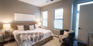 1052 Fraser Street unit: 1052 Gallery 11