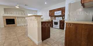 Beautiful 1600+ sq ft.  3 bedroom ~ UPGRADED! Gallery 8