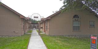 2101 Bahamas Drive - 3 Gallery 2