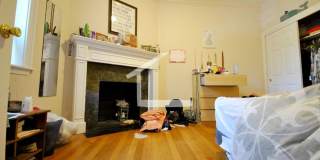 3beds 2 baths in Brookline Gallery 7
