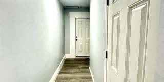 121 Oak Street Gallery 19