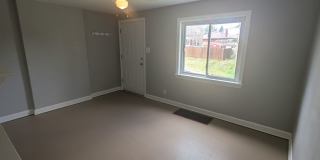 Cozy, Two Bed Available NOW! Cozy, Two Bed Available NOW! Gallery 1