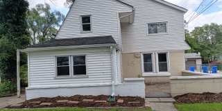 Spacious 3 bedroom 1 Bath in Warren! Gallery 4