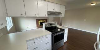 Charming 3 Bed / 2 Bath Ranch on Large Lot – Cul-de-Sac Location – $2,495/mo Gallery 20