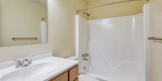 Woodbriar Apartments Gallery 19