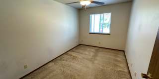 225 Hyland Gallery 29