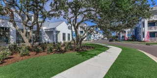 Arboretum West Gallery 3