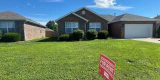 Executive Rental in Willard School District Gallery 1