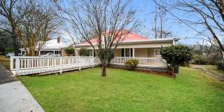 1322 Forrest Ave Gallery 1