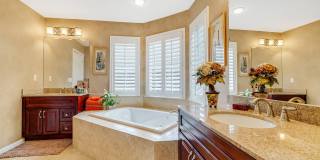 18 Mariners Bend Gallery 19