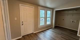 Corner-Lot Home in Denver Heights, Near I-10 – Move-In Ready with Spacious Yard & Updates Gallery 9