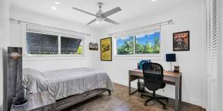 7700 SW 139th Ter Gallery 22