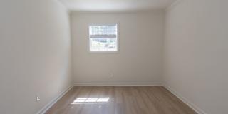 RENOVATED - 2BR/1BA FOR RENT Gallery 18