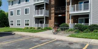 4 Bedroom 2 bath Condo Gallery 1